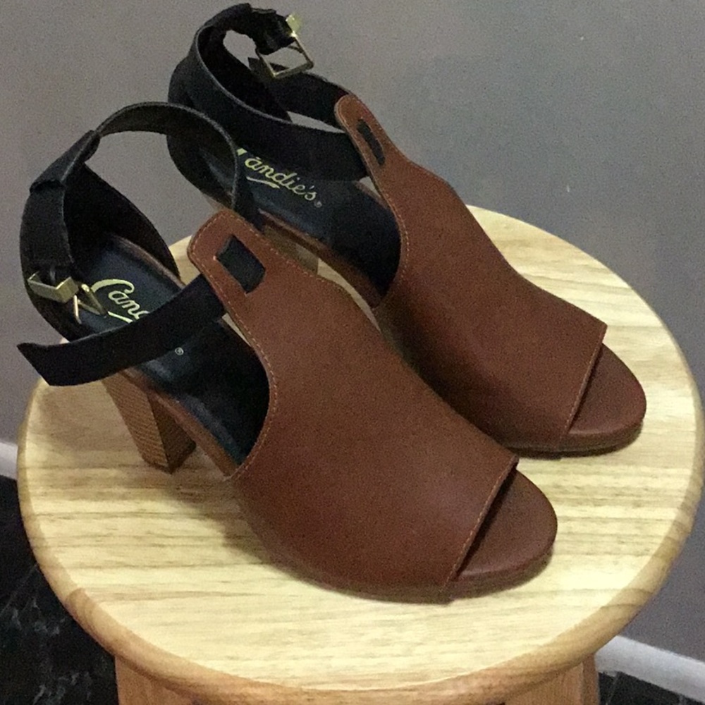 Like New Women’s Candies Shoes Size 9